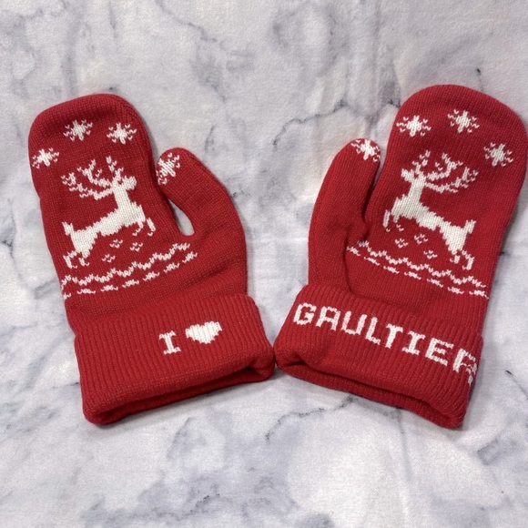 JEAN PAUL GAULTIER Winter Gloves in Red & White - Picture 2 of 9